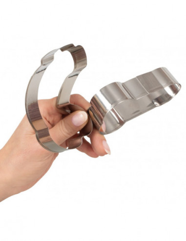 Cocky Cookie Cutter